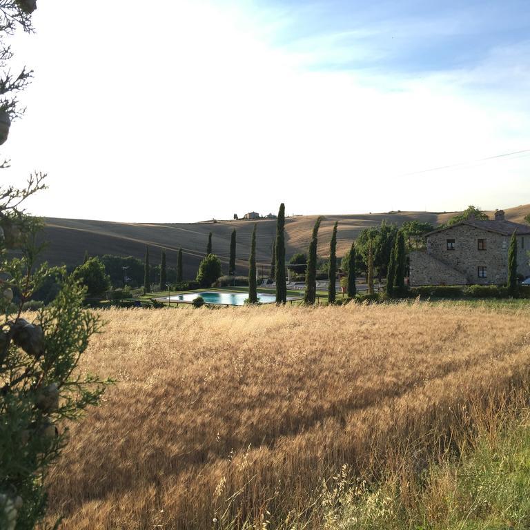 הוילה Castiglione dʼOrcia La Tana Del Bianconiglio מראה חיצוני תמונה